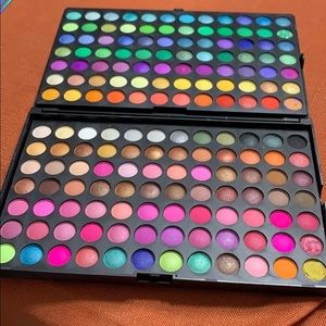Multi color Eyeshadow Palette